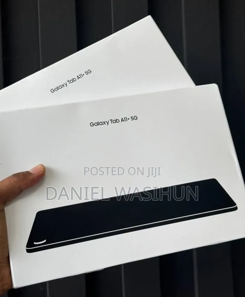 New Laptop Samsung 6GB SSD 128GB