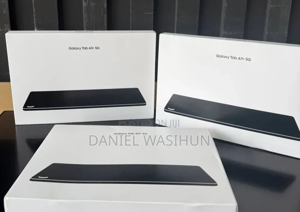 New Laptop Samsung 6GB SSD 128GB