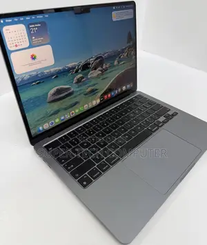 New Laptop Apple MacBook Air 2022 M2 8GB Apple M2 SSD 256GB