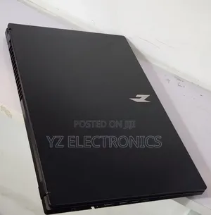 New Laptop HP 15-da2933nia 16GB Intel Core i7 SSD 512GB