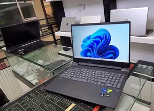 New Laptop HP Victus 15 16GB Intel Core i7 SSD 1T