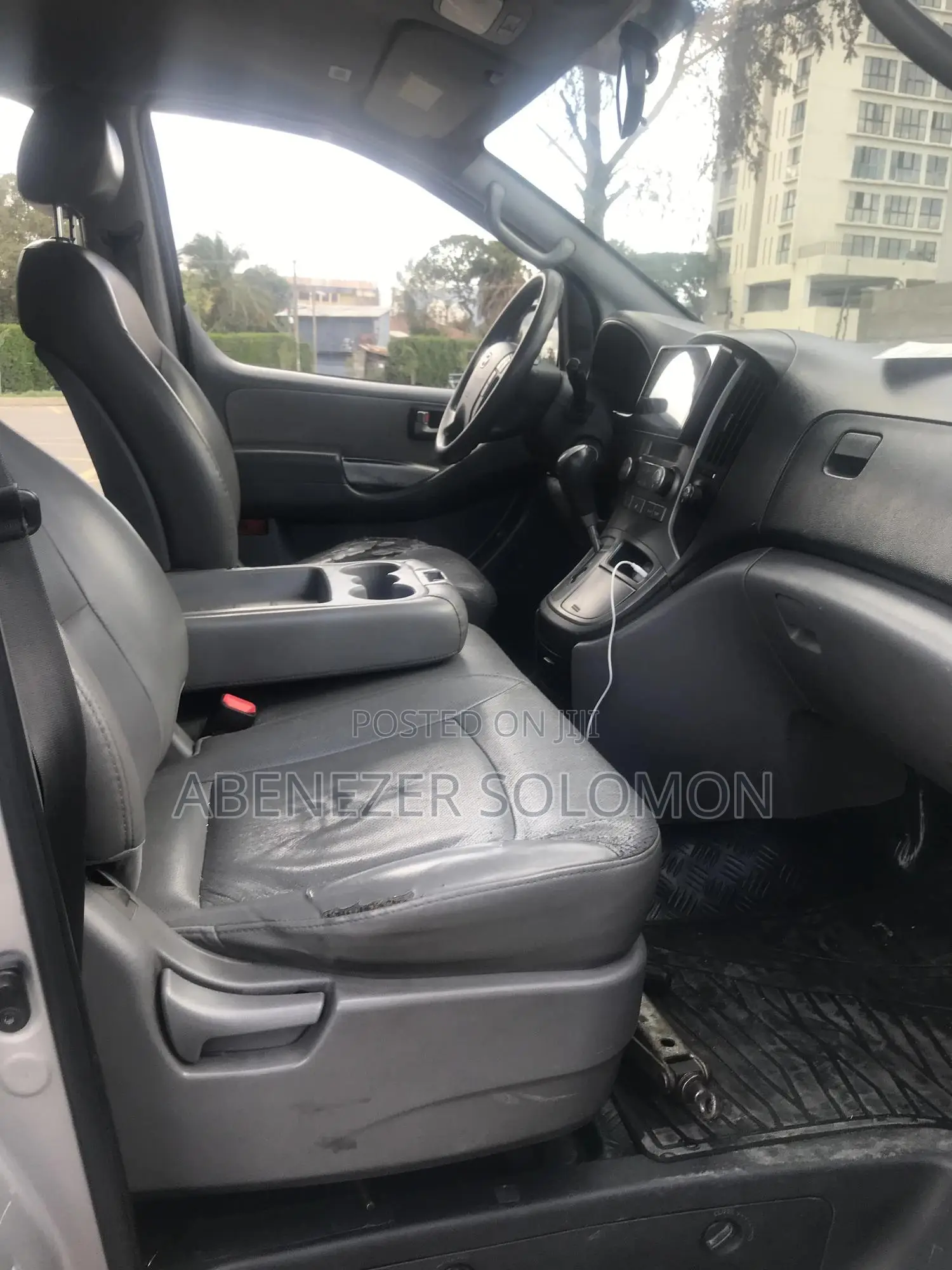 Hyundai Starex 2012 Silver