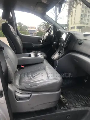 Hyundai Starex 2012 Silver