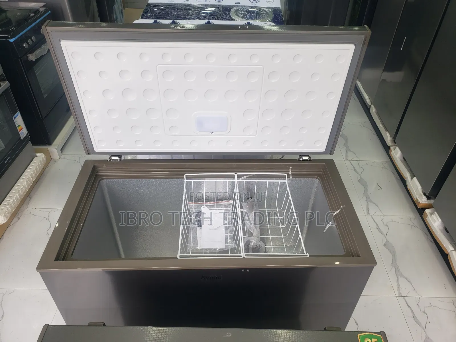 Syinix 320l Deep ፍሪጅ