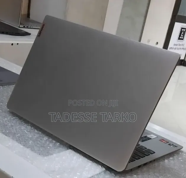 New Laptop Lenovo IdeaPad 1 8GB AMD Ryzen 5 SSD 512GB