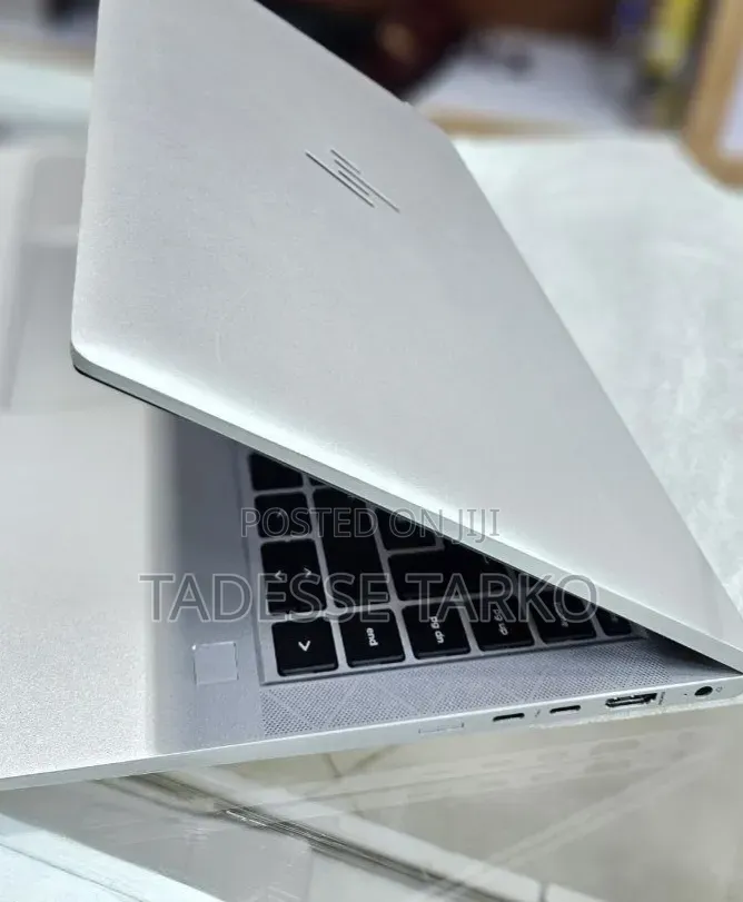 New Laptop HP EliteBook 840 G8 16GB Intel Core i7 SSD 512GB