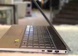 New Laptop HP Pavilion 14 16GB Intel Core i7 SSD 512GB