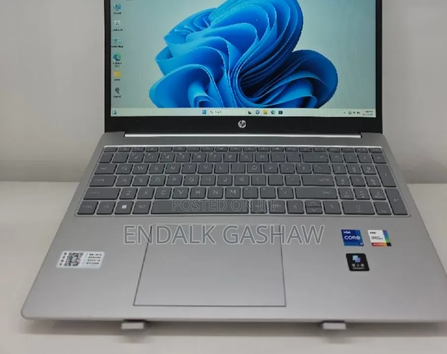 New Laptop HP Stream Notebook 16GB Intel Core i7 SSD 512GB