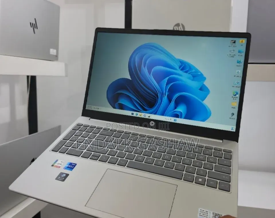 New Laptop HP Stream Notebook 16GB Intel Core i7 SSD 512GB