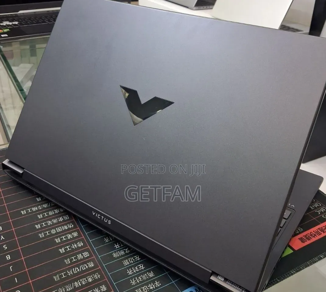 New Laptop HP Pavilion 15 16GB Intel Core i7 SSD 1T