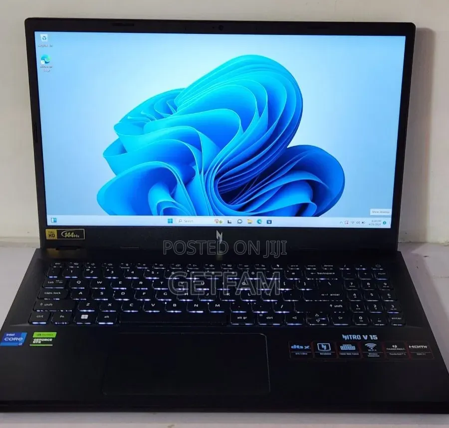 New Laptop Acer Predator Helios Neo 16 16GB Intel Core i7 SSD 512GB