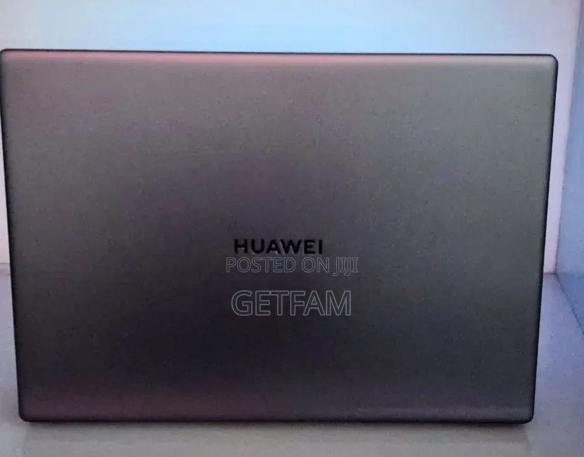New Laptop Huawei Matebook D 15 16GB Intel Core i7 SSD 512GB