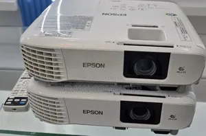 Epson Projector Model Name: Eb-X39 Hardware Interface: Vga, Usb, Hd