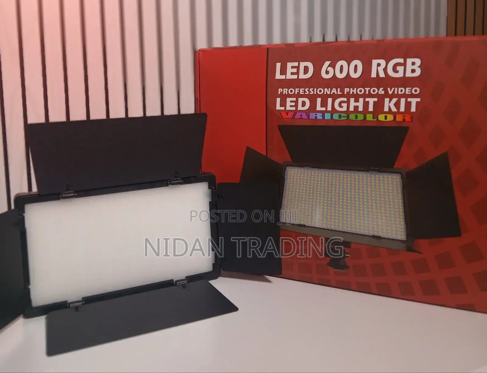 Pro Led600 RGB Light