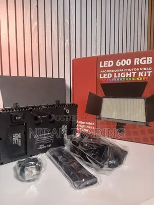 Pro Led600 RGB Light