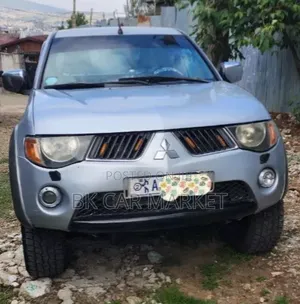 Mitsubishi L200 2008 Silver