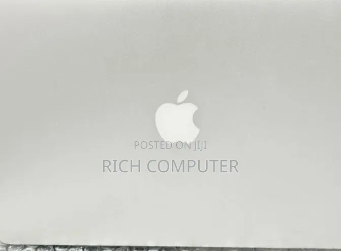 New Laptop Apple MacBook Pro M1 8GB Intel Core i7 SSD 512GB