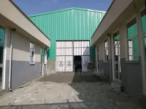 ምርጥ የሚሸጥ መጋዘን በቅናሽ