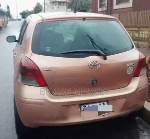 Toyota Yaris 2008 Burgundy