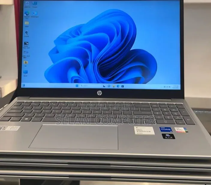 New Laptop HP Stream Notebook 16GB Intel Core i5 SSD 1T