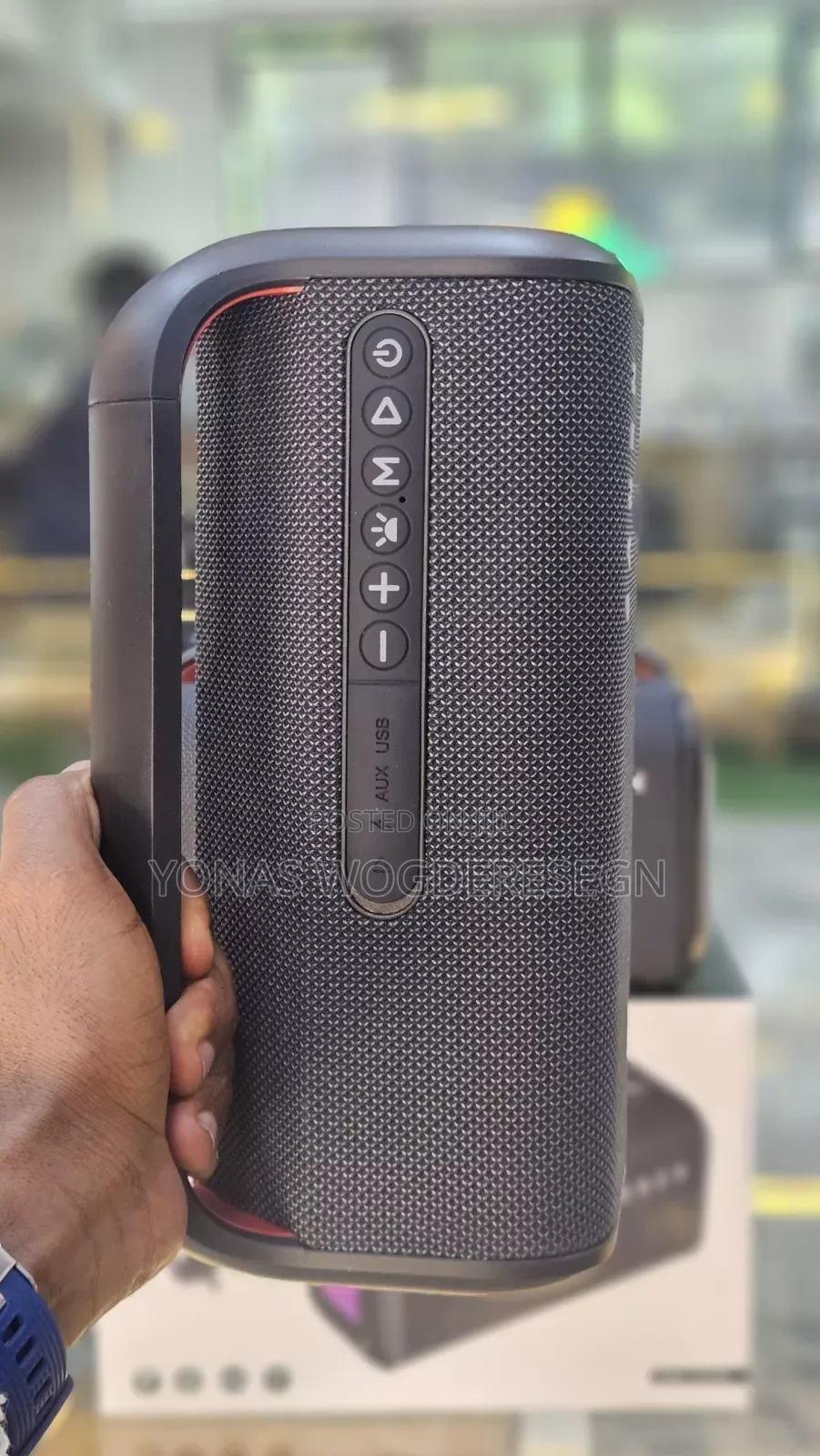 Sanen Portable Bluetooth Speaker – Clear Sound, Compact Design