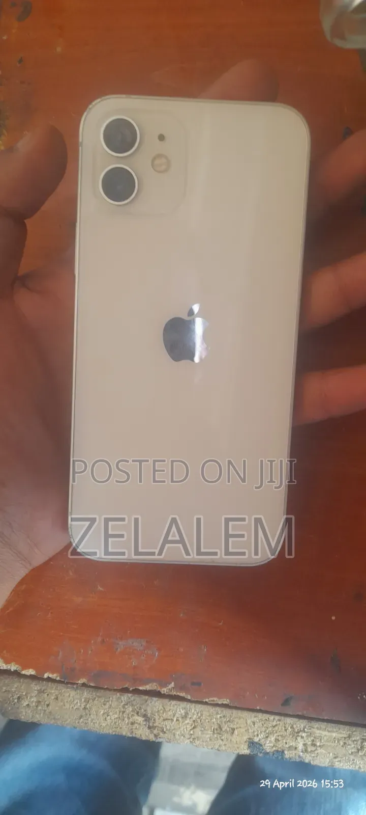 Apple iPhone 12 64 GB White
