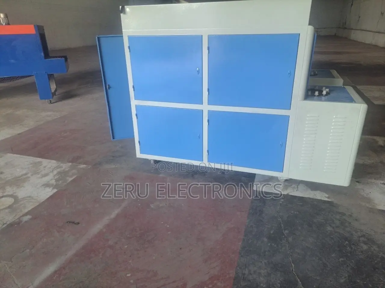Molding Machine