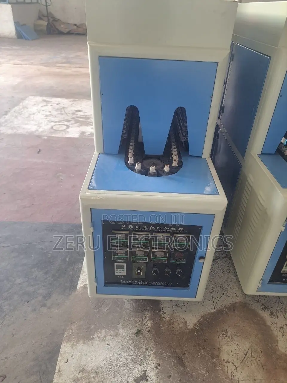 Molding Machine