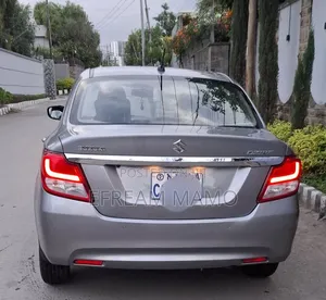 Suzuki Dzire 2022 Silver