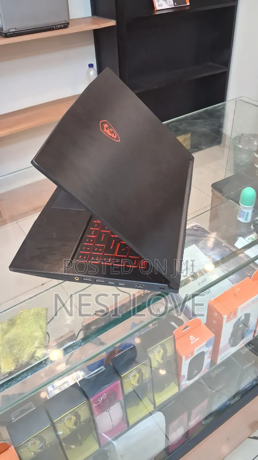 New Laptop MSI GF65 Thin 10UE 16GB Intel Core i7 SSD 512GB