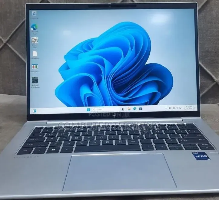 New Laptop HP EliteBook 840 G9 16GB Intel Core i7 SSD 512GB