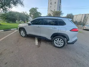 Toyota Corolla Hybrid 2023 White