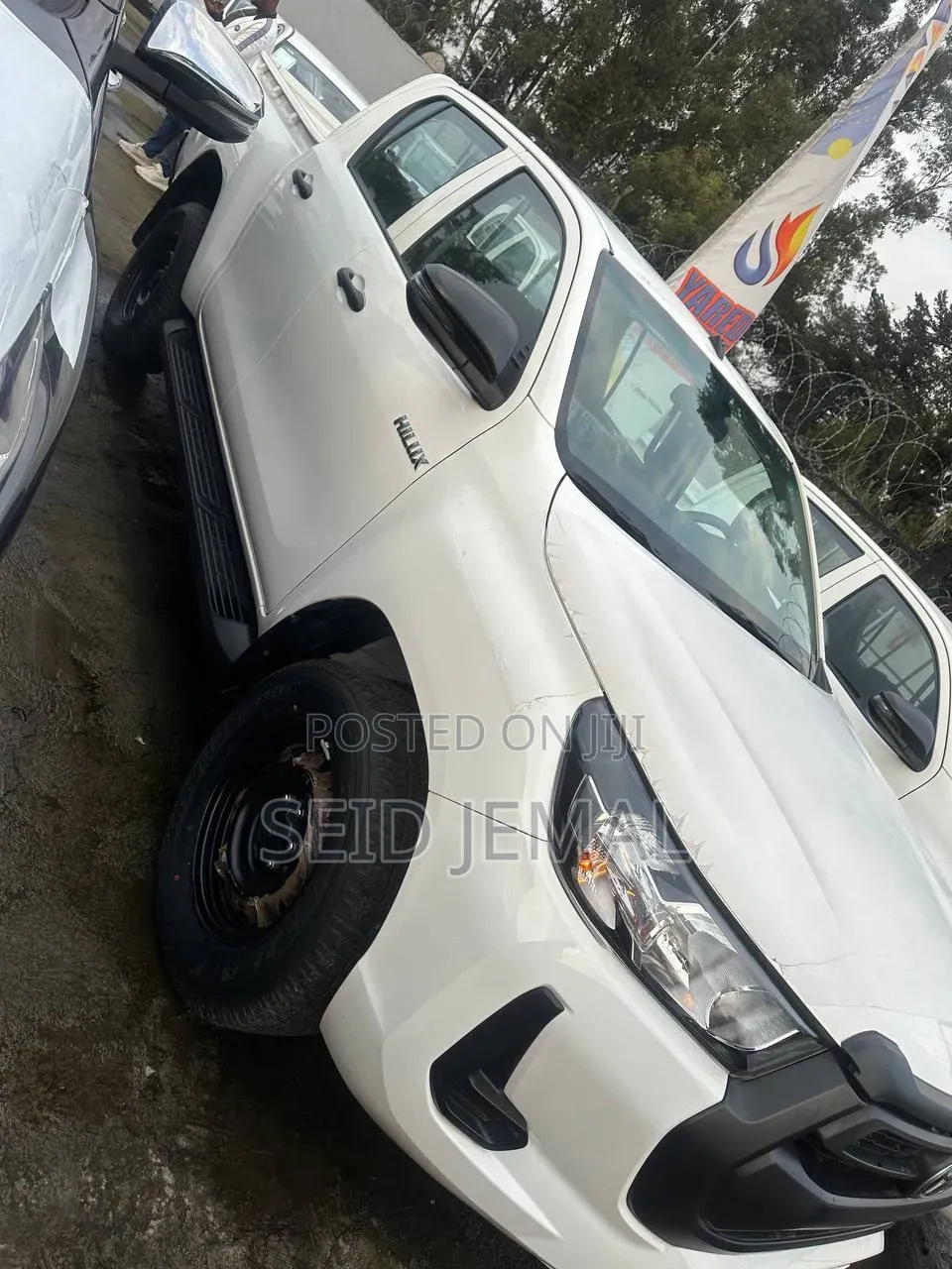 New Toyota Hilux 2023 White