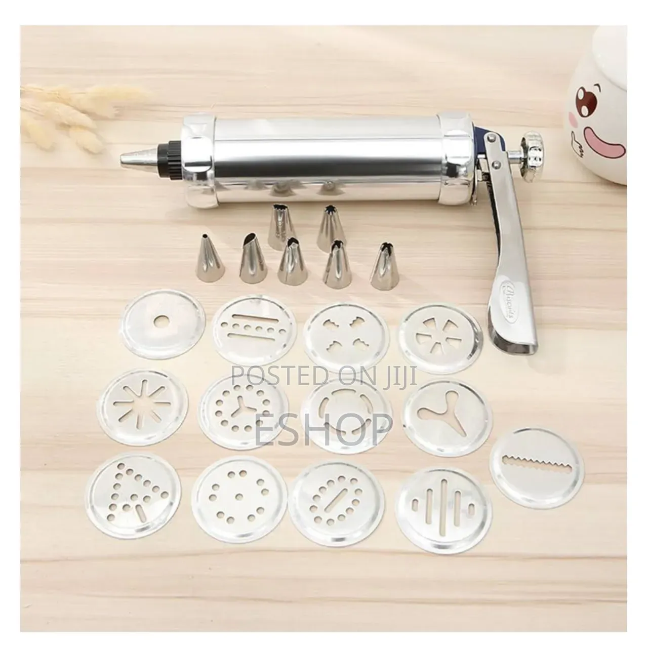 From Dough to Design: 21-Piece Cookie Frosting Station