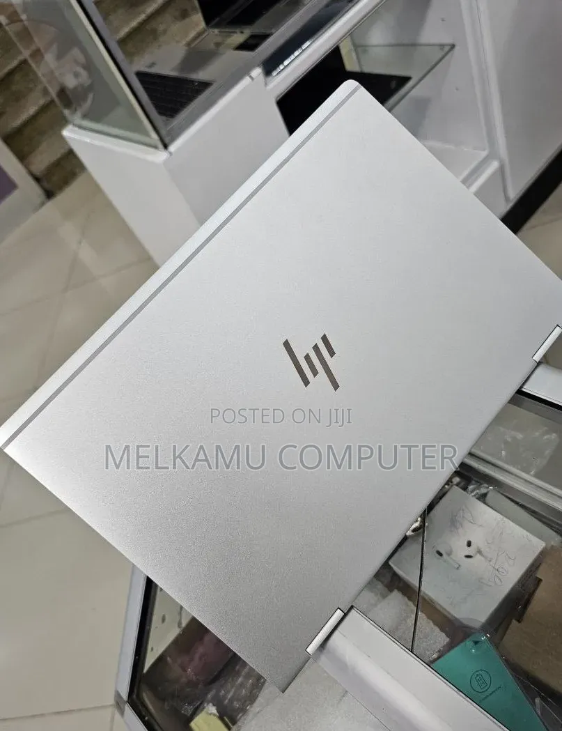 New Laptop HP EliteBook x360 1030 G2 8GB Intel Core i5 SSD 256GB