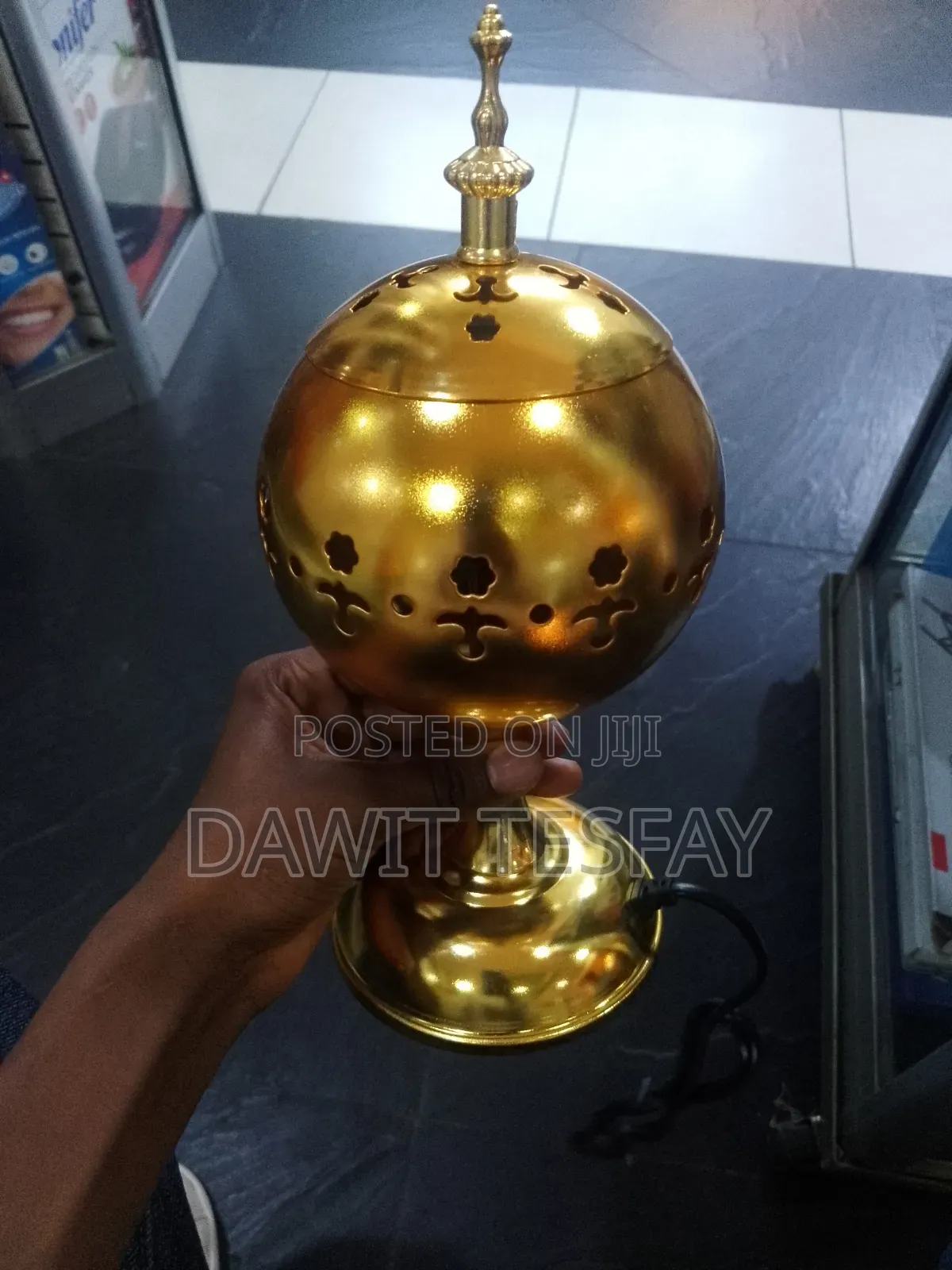 Luxury Gold Electric Bakhoor Incense Burner (ዕጣን ማጨሻ)