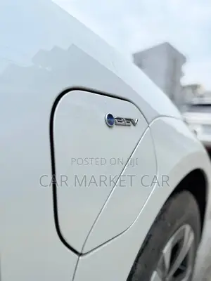 New Toyota bZ4X XLE 2024 White