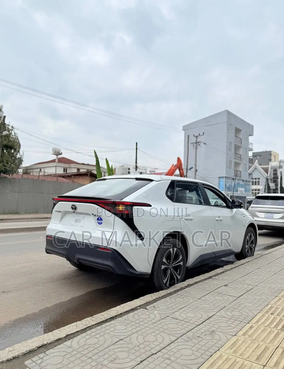 New Toyota bZ4X XLE 2024 White