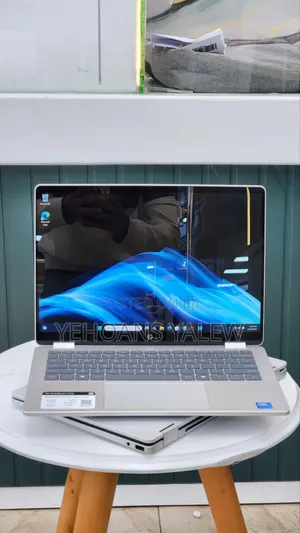 New Laptop HP OmniBook 5 Flip 14-fp0023dx 16GB Intel Core 7 SSD 512GB