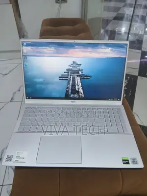 New Laptop Dell Inspiron 11 3000 16GB Intel Core i7 SSD 512GB