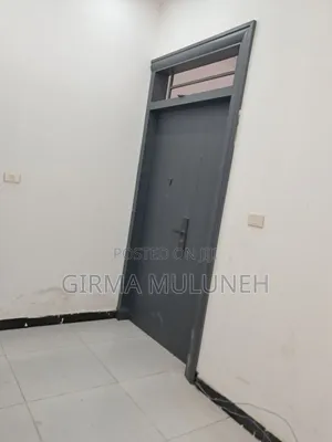3bdrm Apartment in አዲሱ ገበያ, Gullele for sale