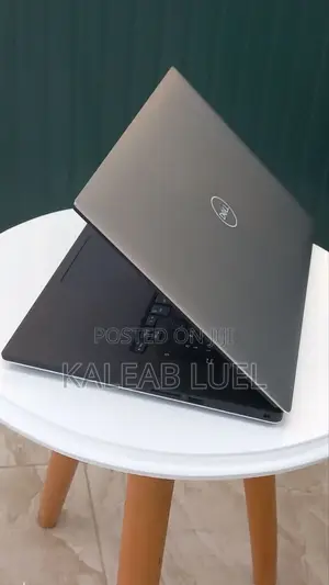 New Laptop Dell Precision 5540 16GB Intel Core i9 SSD 512GB