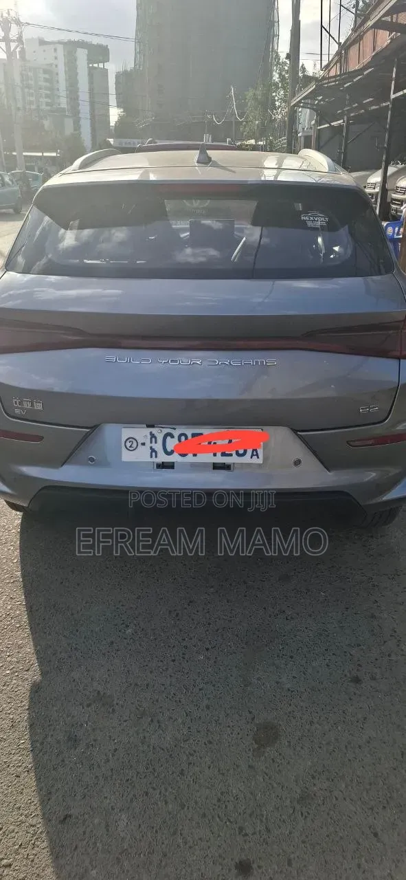 BYD E2 43 kWh 94 hp FWD 2025 Gray