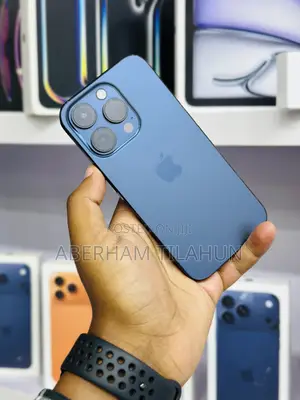 Apple iPhone 15 Pro 128 GB Blue