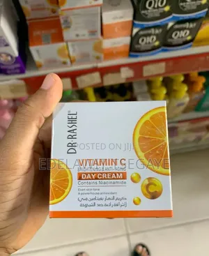 Dr. Rashel Vitamin C Day Cream – Brightening Anti-Aging