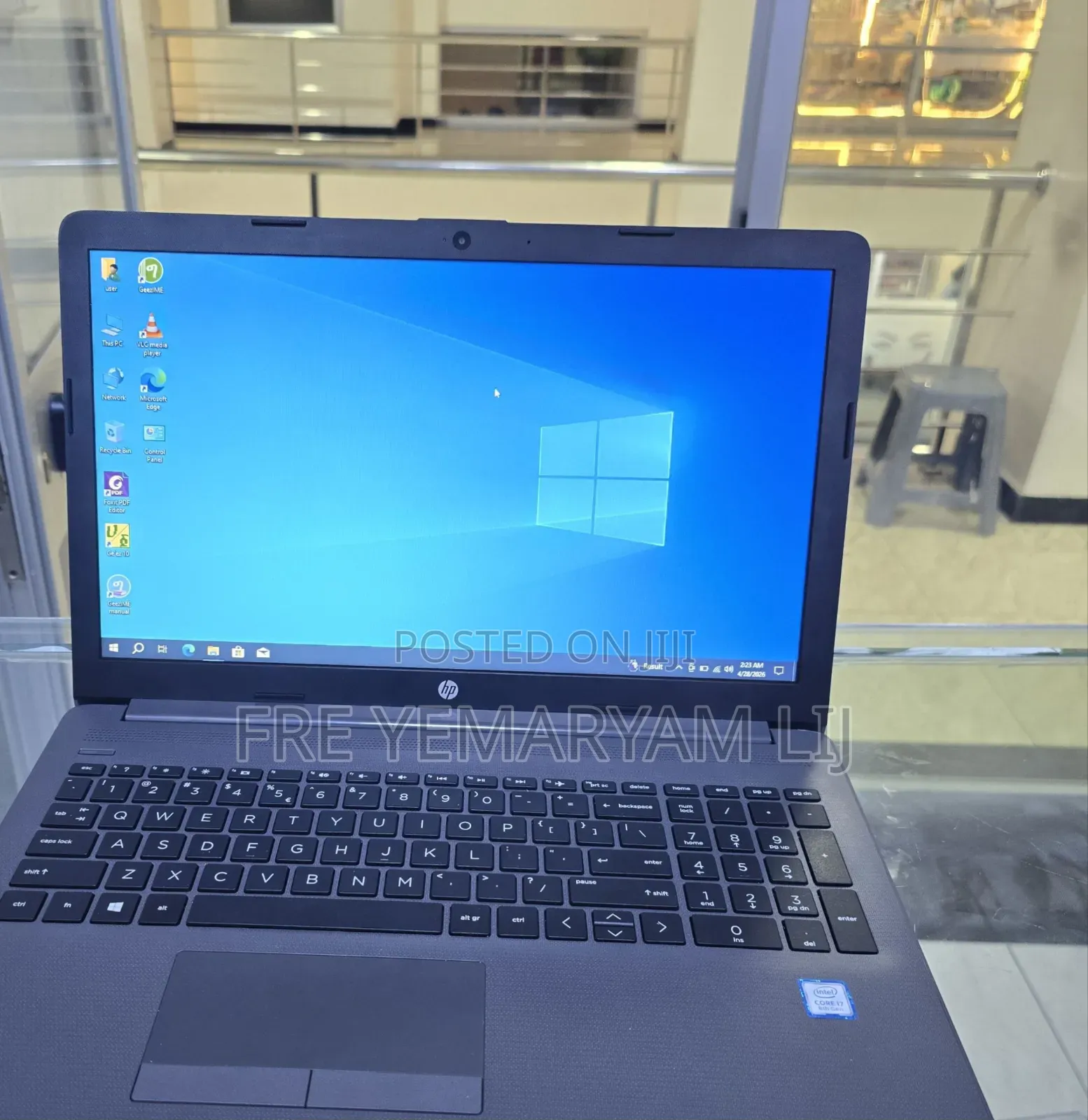 New Laptop HP Stream Notebook 8GB Intel Core i7 HDD 1T