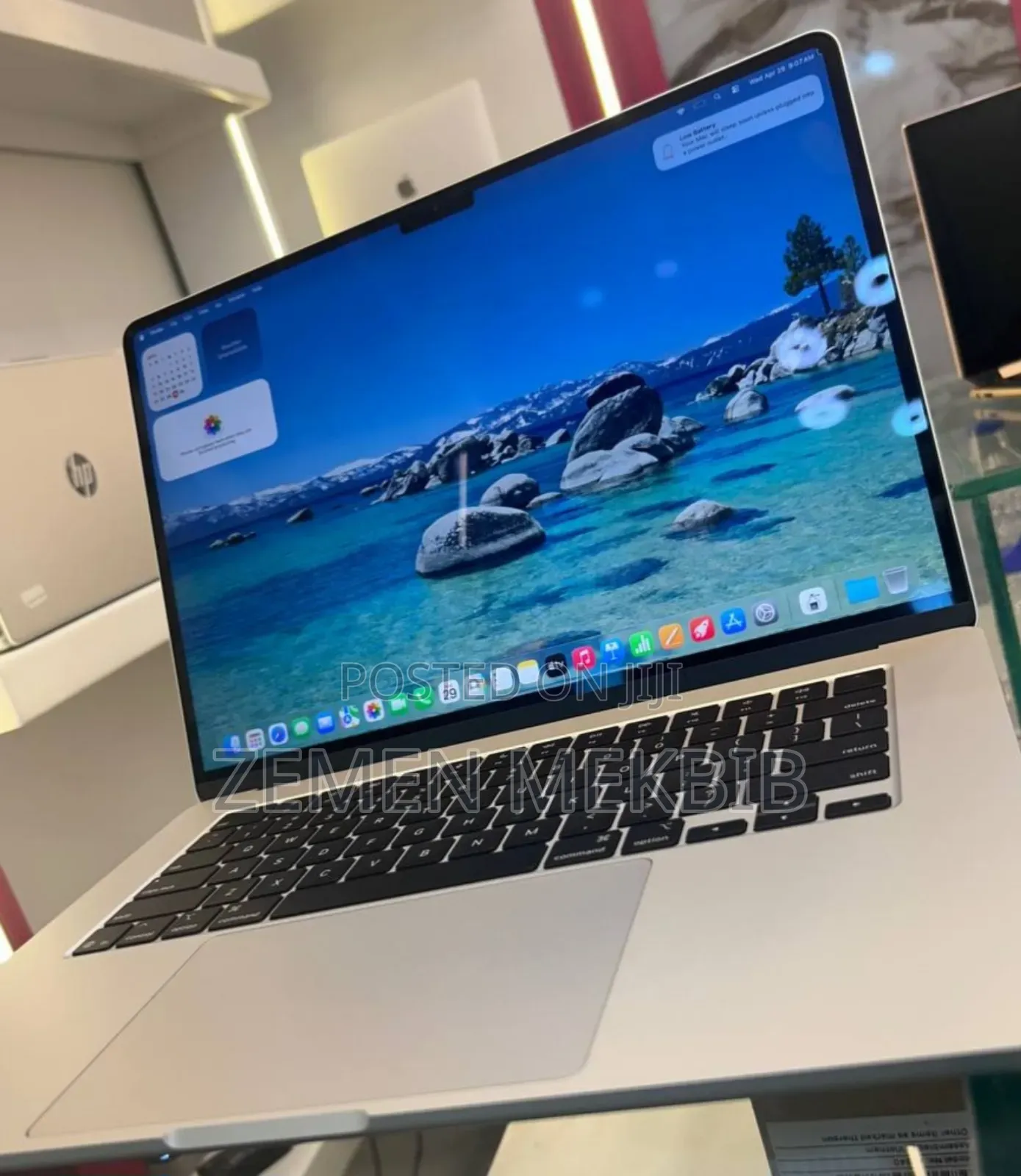 New Laptop Apple MacBook Air 2025 M4 15-inch 24GB Apple M4 SSD 512GB