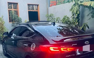 Hyundai Avante 2017 Black