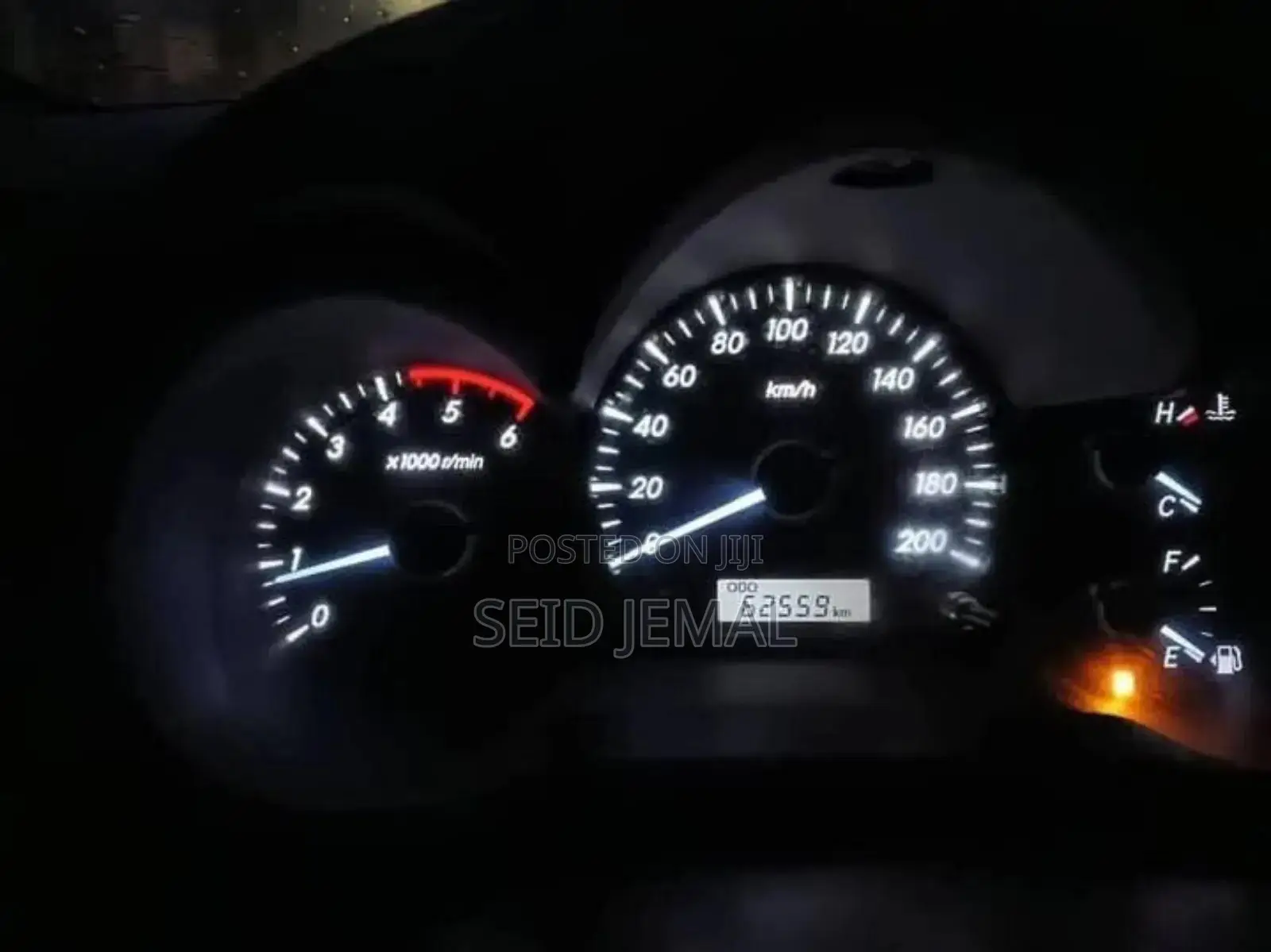 Toyota Hilux 2012 Gray
