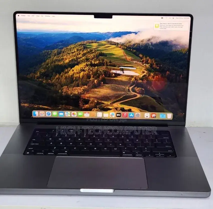 New Laptop Apple MacBook Pro 2018 16GB Intel Core i7 SSD 512GB